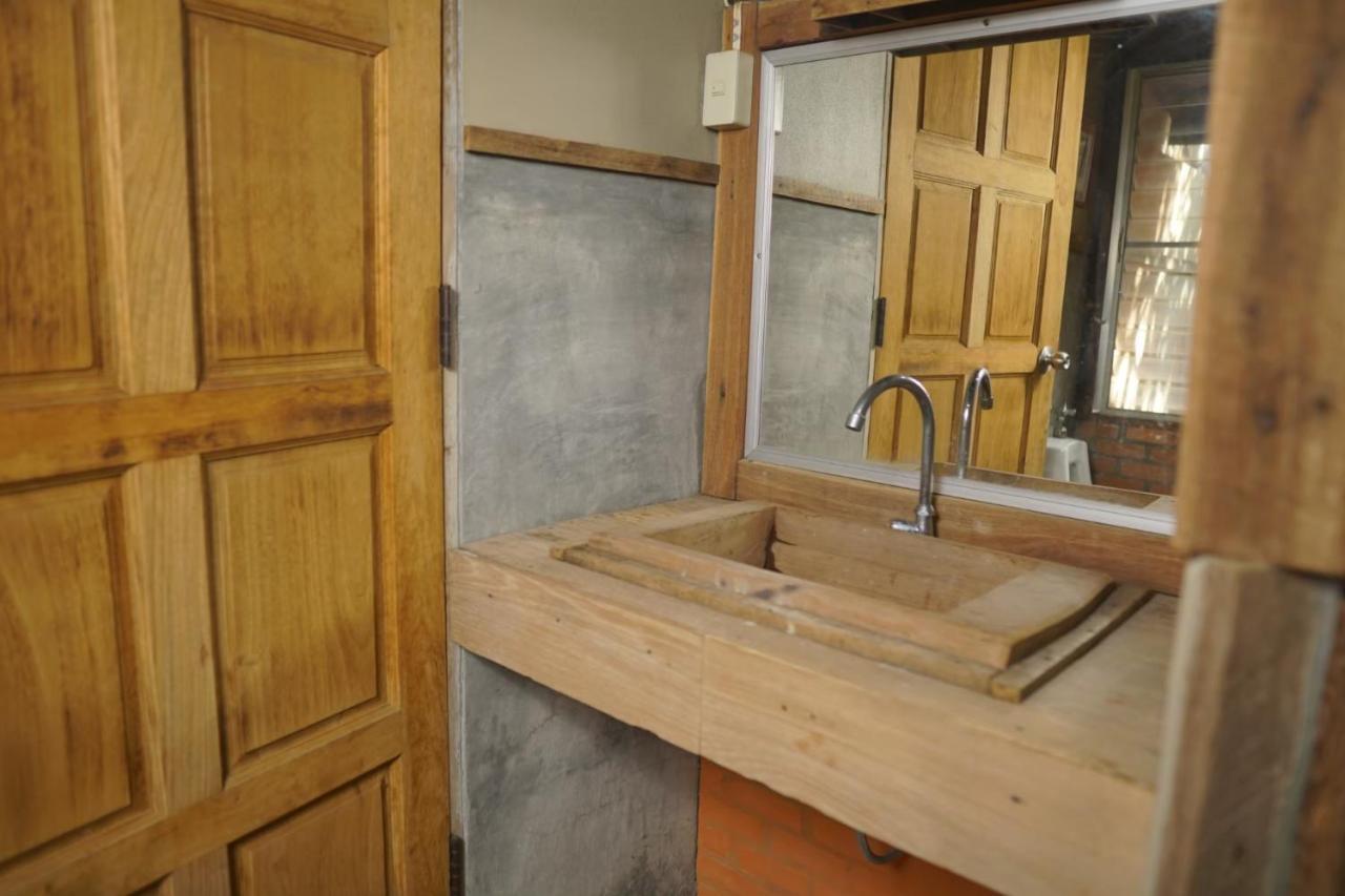 Tongluang Inthanon Homestay โต้งหลวงอินทนนท์โฮมสเตย์ Chom Thong Ngoại thất bức ảnh